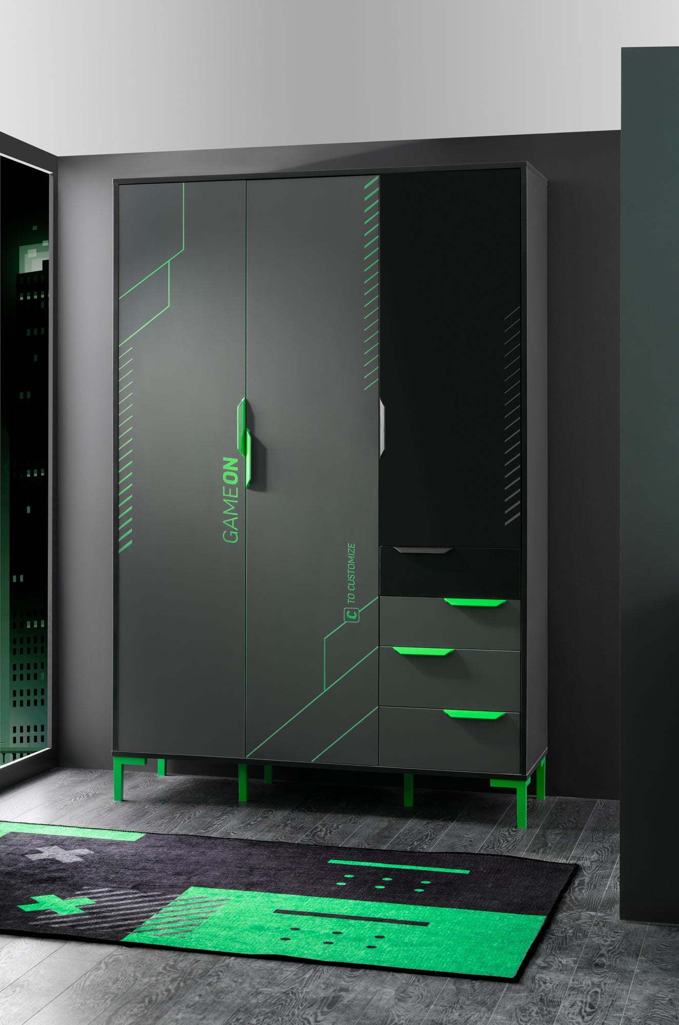 Targon Dreitürenschrank