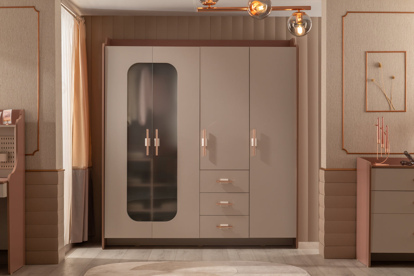 Estella Viertürenschrank