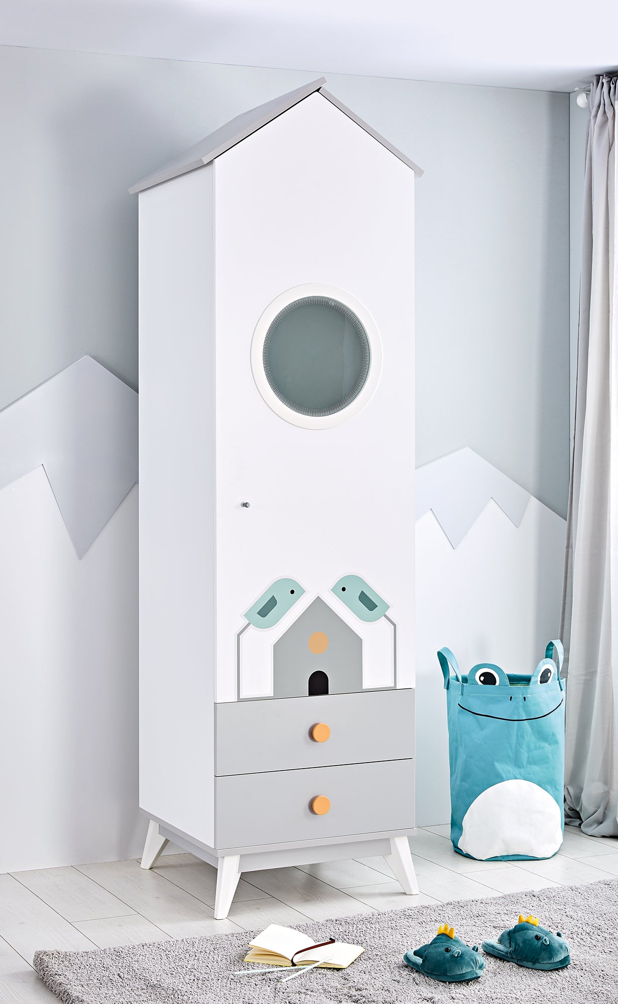 Bird House Kleiderschrank – Weiß Babyzimmer Möbel mit Häuschen-Design
