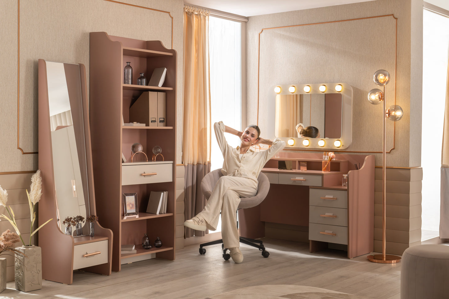 Estella Standspiegel mit Schublade