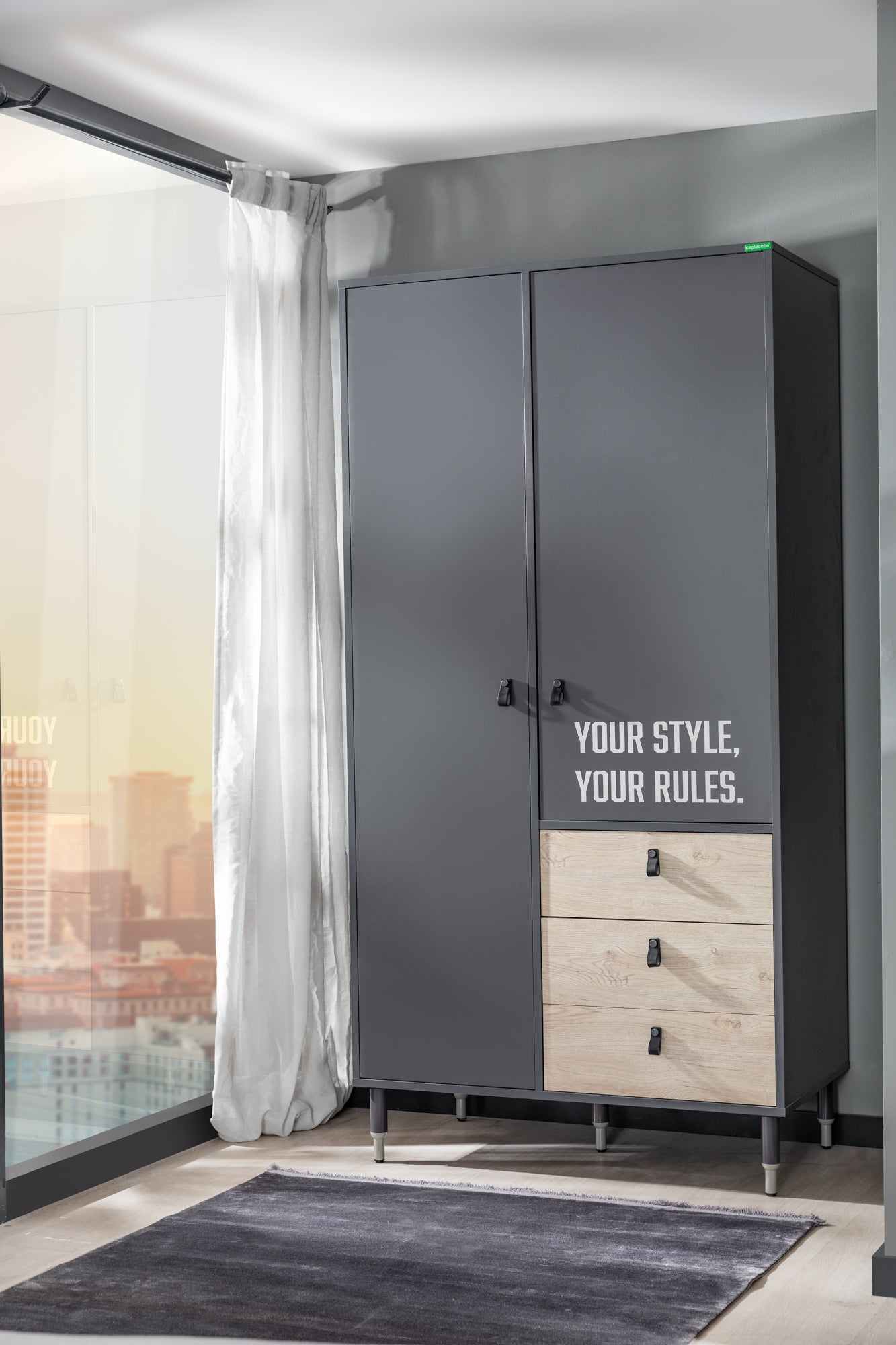 Motto Zweitürenschrank